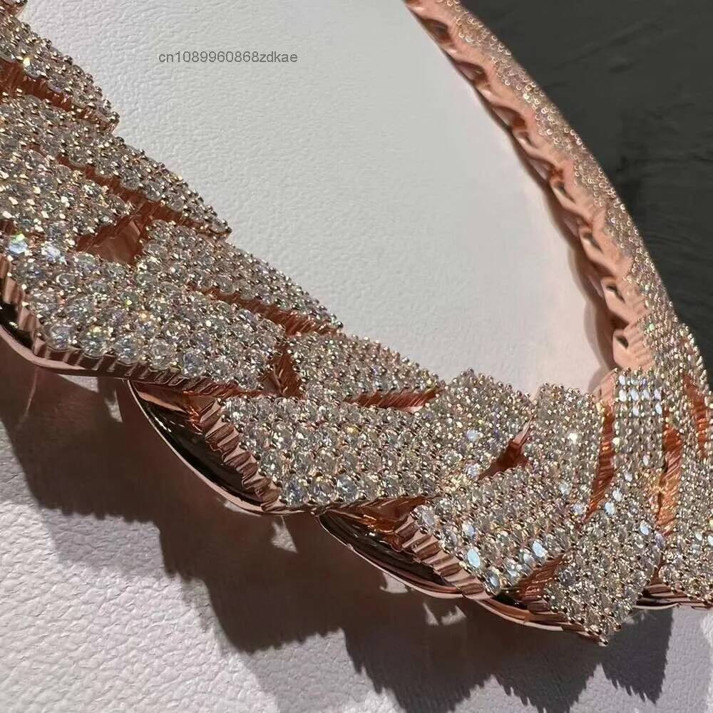 Moissanite Cuban Link Chain Iced Out - Luxuriöse Hip-Hop Miami Cuban Chain mit