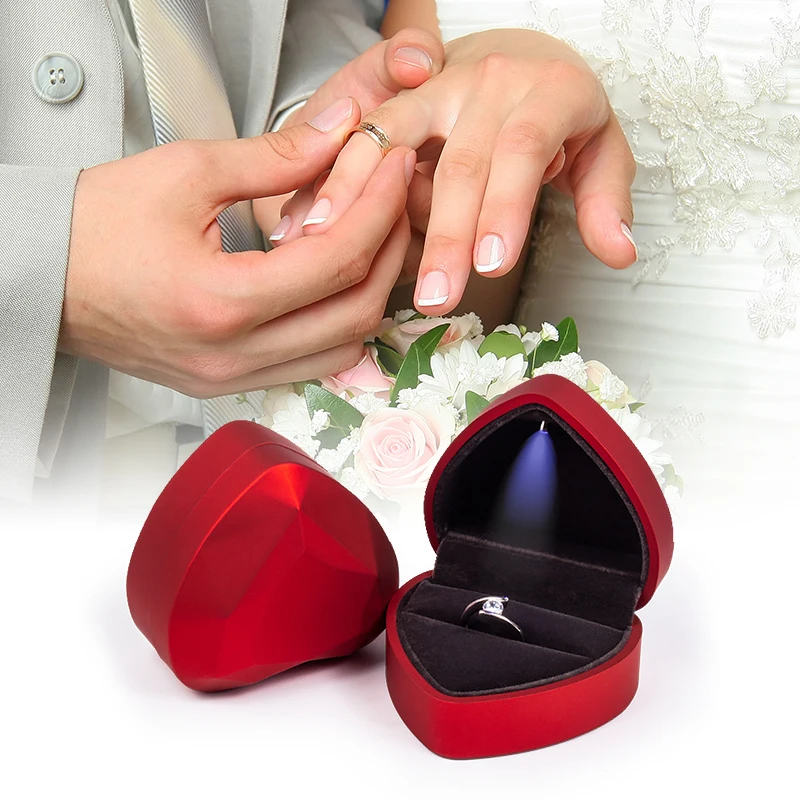 Velvet Ring Box Led Light Proposal - Herzförmige quadratische LED-Lichtringbox aus Samt, Schmuck-Display,