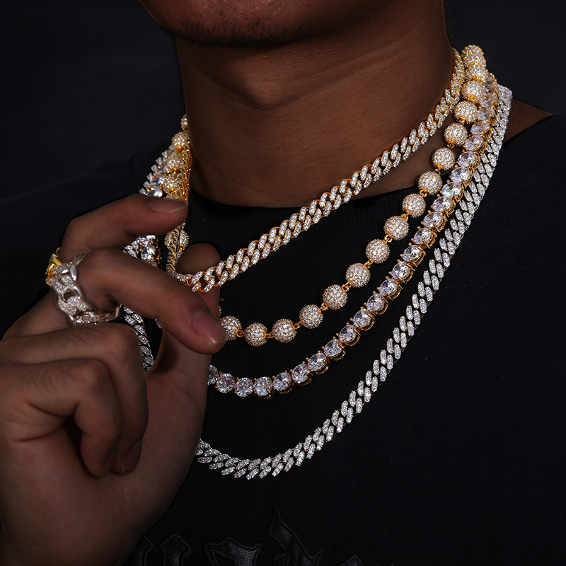 Günstiger Preis 8mm 1-reihige  – Moissanite Cuban Link Chain Iced Out Bewertung und Preis