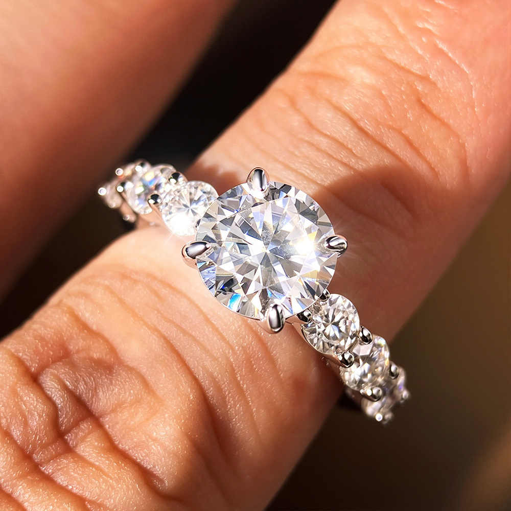 2 Karat Voll-Moissanit Verlobu – Moissanite Engagement Ring 2 Carat D Vvs1 Bewertung und Preis