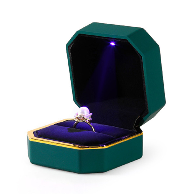 1 Stück LED Schmuck-Ringbox Lu – Velvet Ring Box Led Light Proposal Bewertung und Preis
